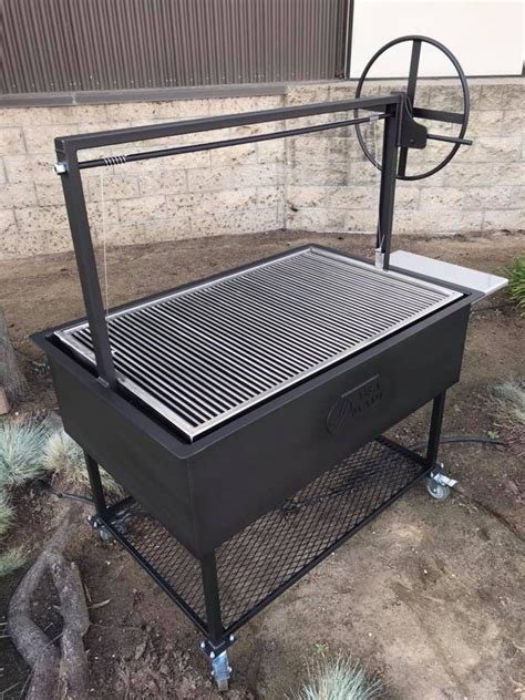 Santa Maria Bbq Grill Pit With Height Adjustable Cooking Grate