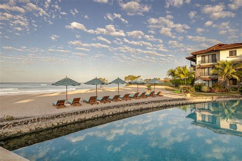7 Beautiful Costa Rica Beach Resorts for Surfing, Swimming, and Sunbathing