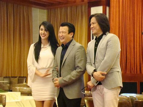 Breaking up was easy in the 90's. Toast! Solaire Countdown to 2014
