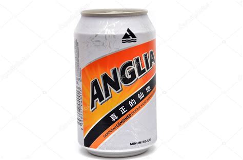 Malaysia's pioneer shandy, since 1978, recently took on a new and refreshing image and look, giving it if anglia pioneered something, that thing would be: Anglia Shandy jest niski alkohol piwo - Zdjęcie stockowe ...