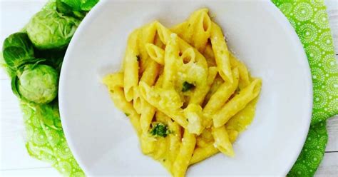 Ricette con i cavoletti di bruxelles. Pasta risottata con cavoletti di Bruxelles e zafferano è ...