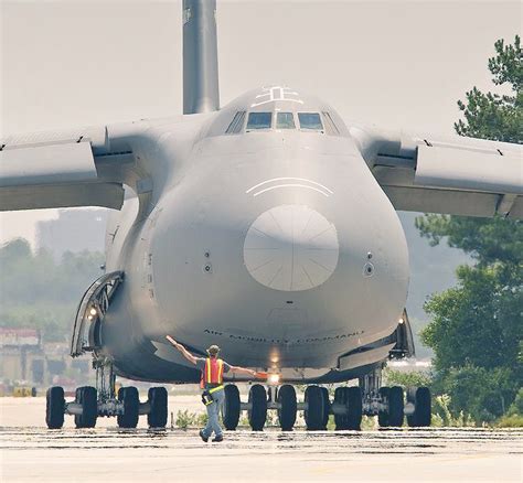 World S Largest Military Transport Plane Military Med