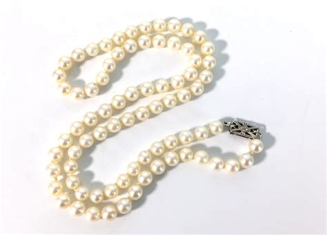 Vintage Pearl Necklace W K White Gold Clasp Long Mid Century Necklace Off White Mm