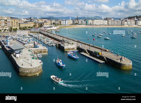 Concha Beach In San Sebastian Hi Res Stock Photography And Images Alamy