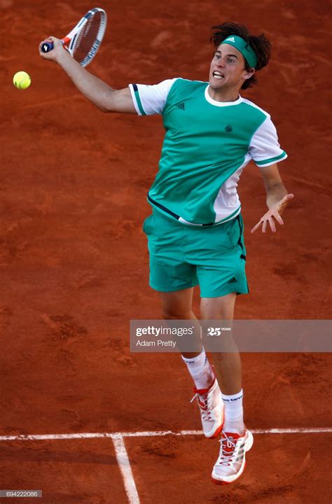 Photo Dactualité Dominic Thiem Of Austria Plays A Forehand During