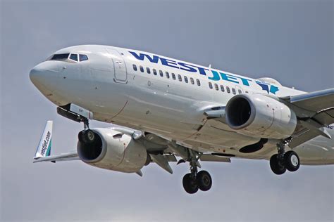 C Gvwj Westjet Airlines Boeing 737 700 Flying Since 2008