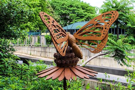 Butterfly Sculpture Photograph By Leslie Gatson Mudd Pixels