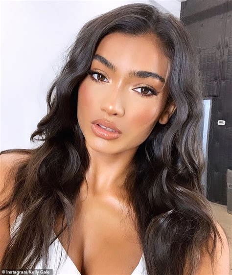Victorias Secret Model Kelly Gale Shows Off Her Incredible Figure In A Tiny String Bikini In