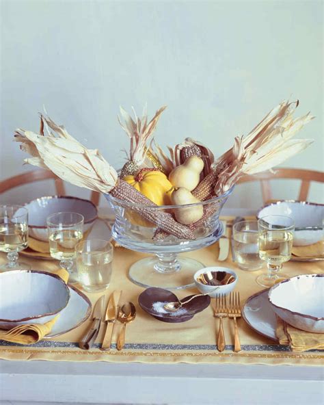 40 Thanksgiving Table Settings To Wow Your Guests