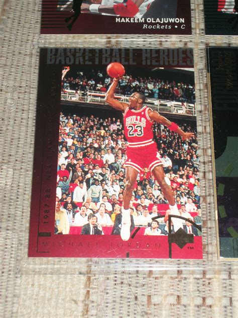 1 year market total return as of 07/31/2021 +42.50 +35.57%: Michael Jordan Rare Basketball Heroes Upper Deck 94-95 card