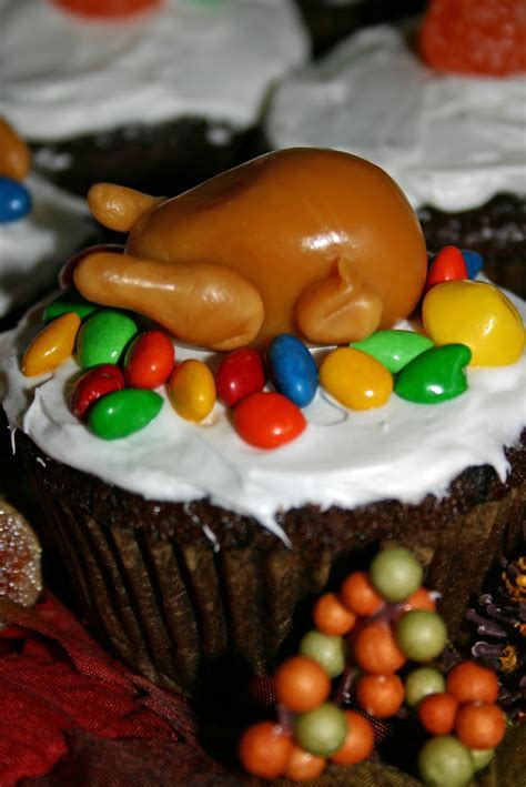 Don't panic, i didn't put actual turkey in these cupcakes! Jo and Sue: Caramel Turkey Cupcakes