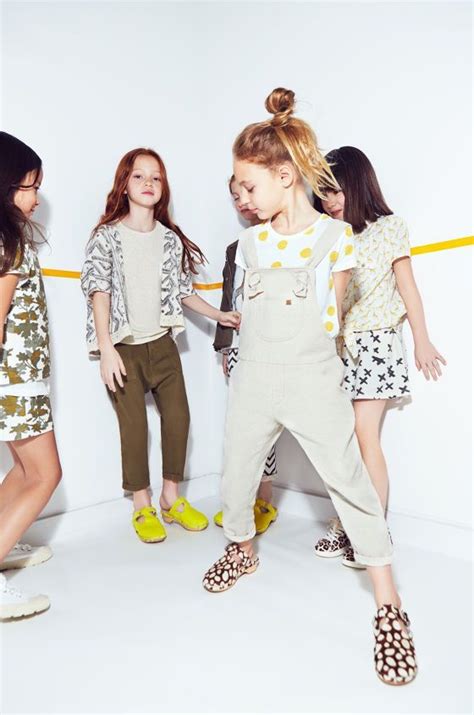 Officiële Web Site Kids Lookbook Kids Fashion Lookbook Kids Fashion
