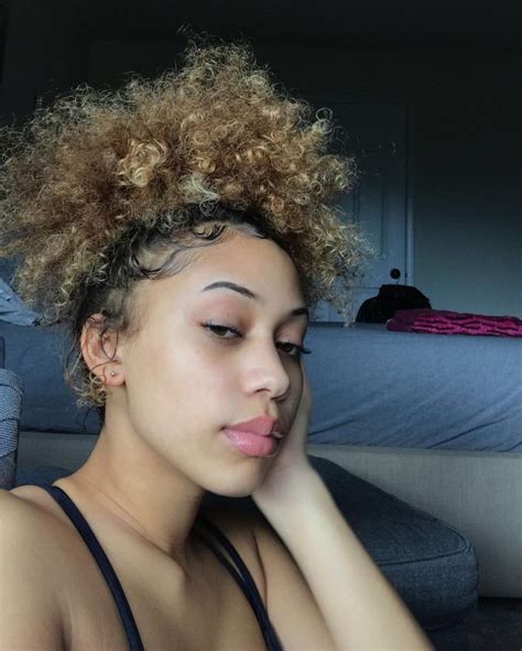 Thadolllexa On Instagram “looking Girl” Curly Girl Hairstyles