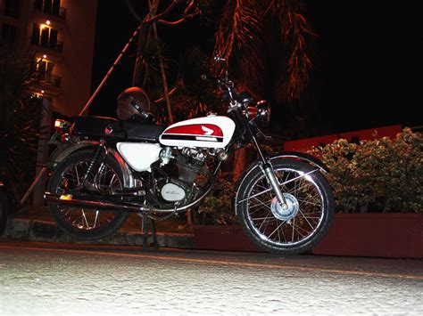 Cb kok gini review honda cb modifikasi mesin kawasaki 250cc original reviewcb reviewcb250cc. TRI BUSONO: Memodif mesin Honda CB 100 menjadi bertenaga 200cc