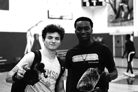 Illinois high school sports media company ‘Sloche’ gains popularity