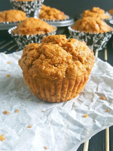 Healthy Greek Yogurt Pumpkin Muffins Beat Bake Eat