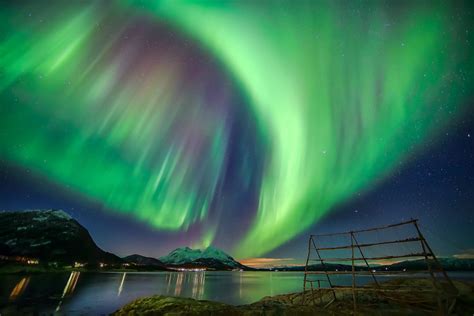 Aurora Borealis Northern Lights Sky Star Mountain Night Hd