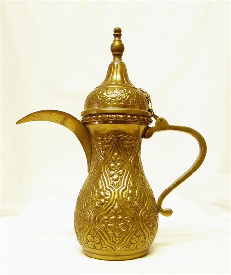 Arabic Coffee Pot Dallah Coffee Table