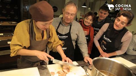 Consigue descuentos de hasta el 70% para aprender a cocinar en barcelona. Curso de cocina japonesa en Valencia por Taka Sasaki ...