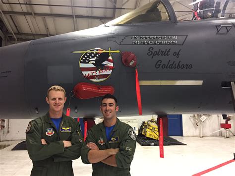 F 15e Pilot Credits Aero Clubs For Air Force Career Air Force