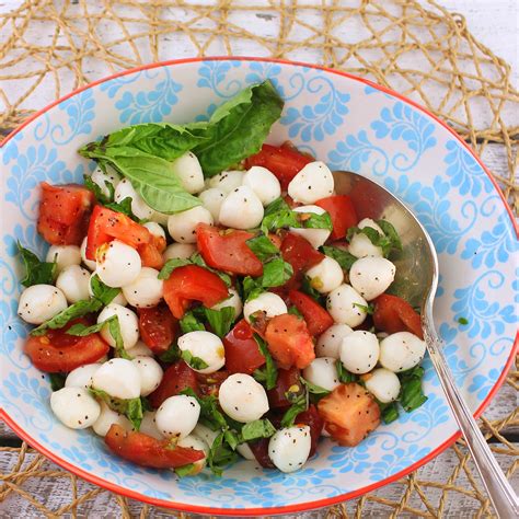 Bocconcini Caprese Fresh Tomato Mozzarella Salad