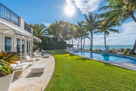Reduced An Iconic Waterfront Estate Miami Beach Real Estate Luxury
