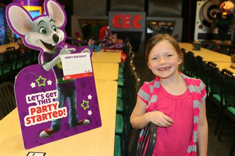 Epic New Birthday Parties At Chuck E Cheeses Its A Lovely Life