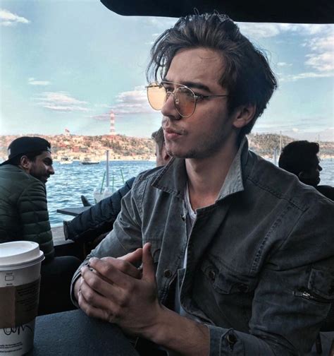 Kısaca hayatı ve biyografi bilgileri. Onur Bay Kimdir? Kaç Yaşında ve Nereli