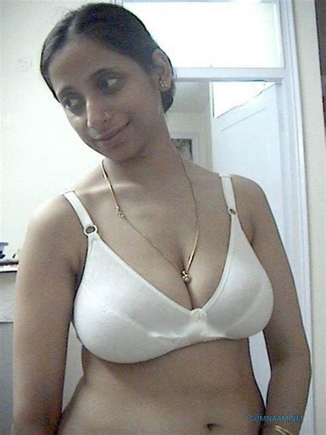 Indian Hot Aunties In Bra ~ Actress Sexy Photos Movie Stills Image