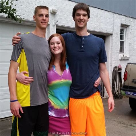 Tall Guys Free Tall Guys Guys Tall People