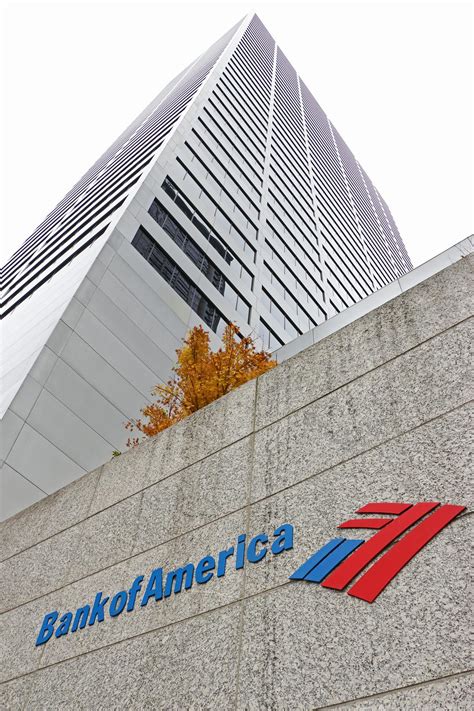 Bank of America downsizing in Seattle office tower - Puget Sound ...