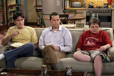 Two And A Half Men Comedy Sitcom Television Series Two Half Men Wallpapers HD