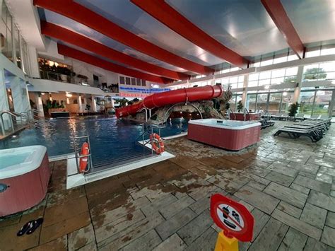 Akcept.eu jarosławiec | redakcja portalu jaroslawiec.com.pl nie odpowiada za treść wpisów obiektów noclegowych. Aquapark Panorama Morska (Jarosławiec, Polska) - opinie