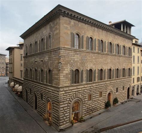 Palazzo Medici Riccardi Florencia 1444 Planta Renacentista Entorno