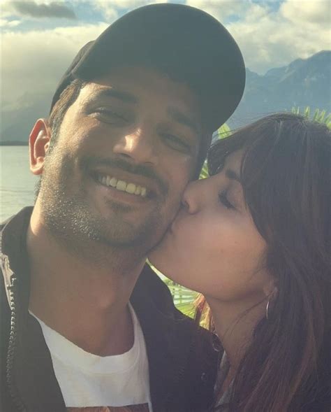 Rhea Chakraborty Shares Unseen Pictures With Sushant Singh Rajput On His 2nd Death Anniversary