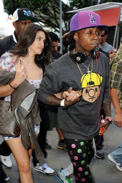 Spotted Lil Wayne And Girlfriend Dhea Get Cutesy At The Lakers Game