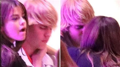 Selena Gomez And Justin Bieber Have A Romantic Pda Filled Valentines