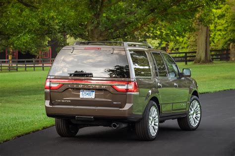 2016 Lincoln Navigator Prices Reviews And Vehicle Overview Carsdirect