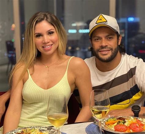 Who Is Brazilian Footballer Hulk S Wife Camila Angelo Biography Net Worth