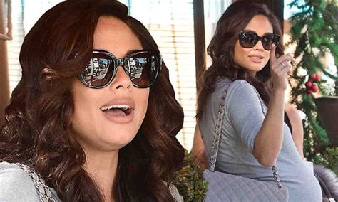 Vanessa Lachey Dresses Chic For Lunch Date With Friends In Beverly