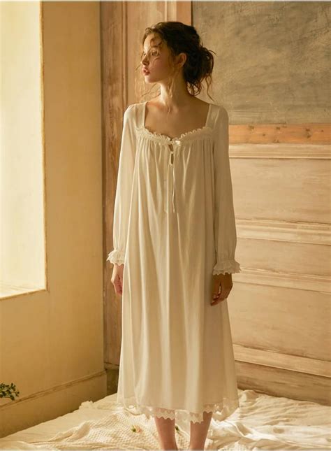 Victorian Vintage Cotton White Square Nightgown Victorian Chemise Women