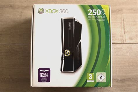Vând Xbox 360 S 250 Gb