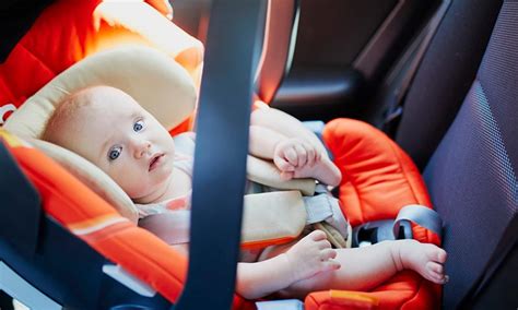 1 in 4 parents use wrong car seat | Road Safety | 1st Central Hub