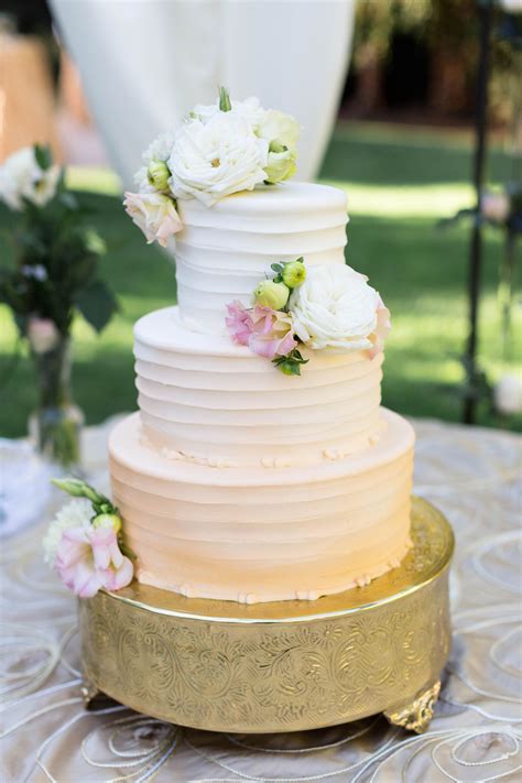 Ivory Wedding Cake On Gold Stand Ivory Wedding Cake Wedding Cake Ombre