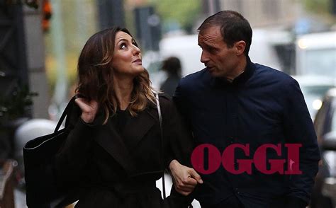 Dove vive ambra angiolini l'attrice romana vive in un bellissimo appartamento nella città di brescia. Ambra Angiolini e Massimiliano Allegri, l'amore corre ...