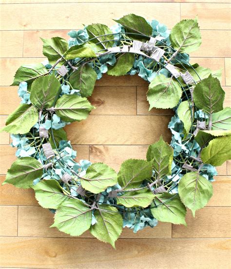 Easy Diy Hydrangea Wreath How To Make A Hydrangea Wreath For Summer