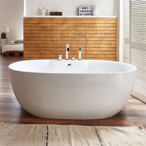 Freistehende Badewanne mit Armatur Acryl weiß Modern x cm Kiel Amazon de Baumarkt Bathtub