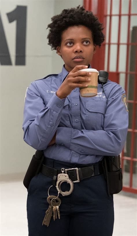orange is the new black guards guide to season 6 cos