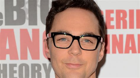 The Real Reason Jim Parsons Didn T Discuss His Sexuality While Working On The Big Bang Theory