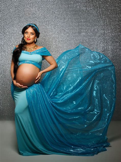 Aladdin Princess Jasmine Maternity Photos Photographers Disney